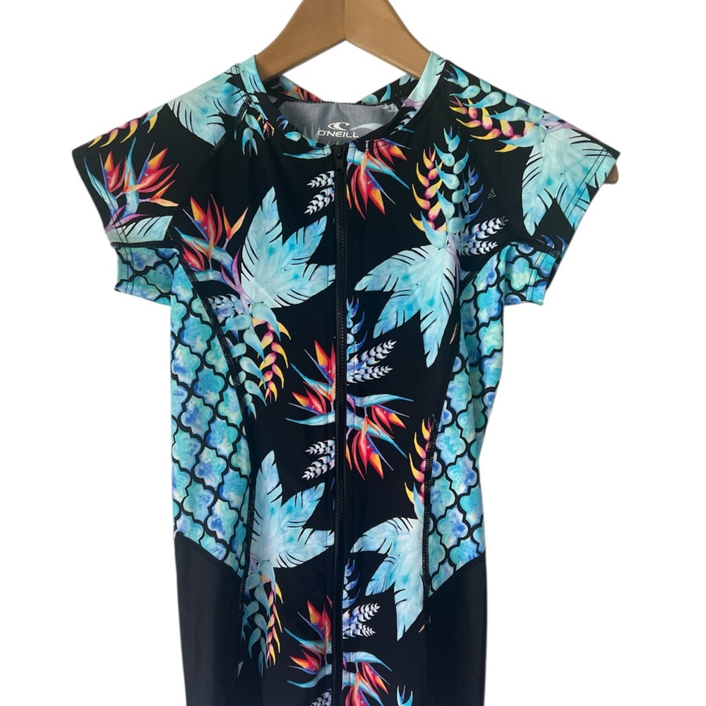 O'Neill Women's Black Tropical Zip Through Rashie